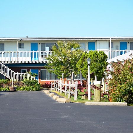 Blue Sea Motor Inn North Truro Exteriör bild